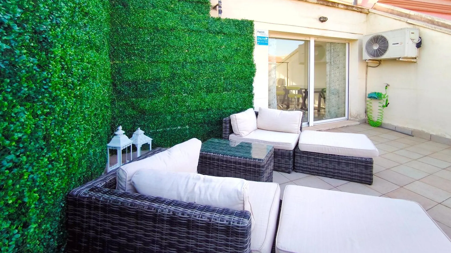 Casa En Alquiler Vacacional Vilanova i la Geltrú Appartamento
